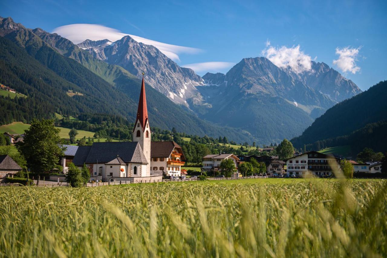 Hotel Messnerwirt Anterselva di Mezzo Dış mekan fotoğraf
